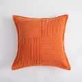 Quadratischer orangefarbener Cord-Kissenbezug mit gestreifter Patchwork-Textur - Bezug + Kern / Orange