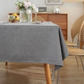 Modern donkergrijs rechthoekig tafelkleed met linnen textuur in een Scandinavische kamer - 60x60cm / Seizoen Grijs