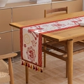 Traditioneller roter chinesischer Tischläufer mit festlichen Mustern und Quasten - 35x120 / Chinesischer Knoten + Rote Quaste