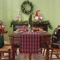 Runner da tavola natalizio con motivo scozzese rosso e verde e pompon decorativi in legno - Stile Corto / Quadri Rossi Seta Dorata con Pompon Rossi