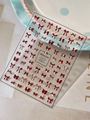 3D-Nagelsticker mit roten Bandschleifen und kleinen weißen Perlen auf Bögen - Künstliche Perle Geprägt Rot (YT6930P)