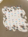 Gros plan détaillé de stickers à ongles nuages chinois traditionnels sur tissu tricoté - Style de Relief (YT5548)