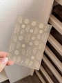 Self-adhesive nail sticker YT4523 featuring gold and white fireworks patterns on nails - Relief (YT4523)