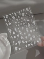 Detailweergave van 5D-reliëf witte bloemen nagelstickers met 3D-bloemtexturen - Reliëf Witte Bloemenstijl(YT3877)
