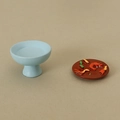 Set miniatura per casa delle bambole con ciotola azzurra e piatto di gamberi decoro - Stile Base Zuppa Rossa
