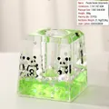 Panda Schreibtisch-Ornament mit grüner Flüssigkeit und Laser-Glitzer im transparenten Würfel - R05 Panda - Quadratischer Stifthalter