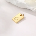 Gouden 14K rechthoekige alfabet hanger met letter Q voor doe-het-zelf sieraden maken - Echt verguld met hoge kleurretentie / Hoofdletter Q (H-12550)