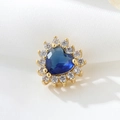 Perle cœur en zircon bleu foncé plaqué or 14K avec contour en cristaux clairs - Plaqué or véritable à haute rétention de couleur / Bleu royal