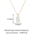 Detalle del colgante letra S bañado en oro 14K mostrando dimensiones y material cobre - Colgante Letra S Solo (Sin Cadena)