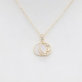 Makrodetail eines Mond- und Sternanhängers mit Zirkonia und weißer Perleneinlage - Perlmutt Mond Stern Anhänger (S-0114 Gold)