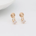 Elegant gold-plated heart sakura clip-on earrings with round cubic zirconia stones - Gold Single Zirconia Spiral Style (N-0132)