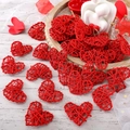 Cuori pendenti in vimini rosso fatti a mano per San Valentino o decorazioni nozze - 16cm / Rosso