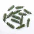 Künstliche grüne Kiefernnadeln für DIY-Weihnachtskränze und festliche Dekorationen - 10cm Grüne Kiefernadeln