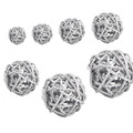 Dettaglio di sfere decorative intrecciate argento in varie dimensioni per eventi - Palla di Rattan / 8cm / Argento