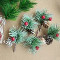 Ramas de pino de Navidad con bayas rojas y piñas para decoraciones caseras de DIY - Agujas de Pino Cepilladas Blancas (SB2H1S)