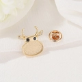 Golden cartoon ox head brooch with sparkling zircon details and secure butterfly clasp pin - Cartoon Bull Head Style (H-6364)