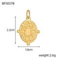 Detailed size view of the 2.2cm gold oval pendant with star pattern and hammered texture - Gold Sunburst Compass Basic Style (BP3057B)