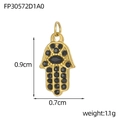 Detailansicht der goldenen Hamsa-Hand mit schwarzen Zirkonia und Größenangabe - Goldene Hand der Fatima mit Schwarzzirkonia (FP30572D1A0)