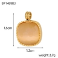 Dettaglio di un ciondolo quadrato placcato oro con pietra d'ambra sfaccettata e misure - Quadrato Oro Pietra Ambra Arancio (BP1489B3)