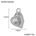 Gros plan d'un pendentif coeur argenté texturé avec dimensions de 1,5 cm - Style Cœur Irrégulier Argenté (AP40914A0W0)