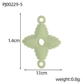Detailed view of a four-leaf clover pendant accessory with size and weight dimensions - Light Yellow Four-pointed Star (PJ00229-5)