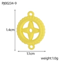 Macro detail of yellow clover charm for DIY jewelry with dimensions and weight - Yellow Gear Star Style (PJ00234-9)