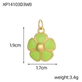 Pendentif fleur dorée avec émail vert clair et dimensions indiquées de 1,9x1,7 cm - Style Fleur à Cinq Pétales Vert Pâle (XP14103D3W0)