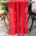 Camino de mesa de gasa rojo brillante sobre mesa de madera para decoración de bodas - 70cm*300cm / Rojo
