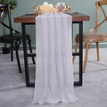 Elegante rustieke lichtgrijze tafelloper met zachte geplooide gaastextuur - Grijs / 70*300cm