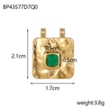 Detail view of vintage gold plated pendant with green stone and hammered metal texture - Square Green Gemstone Style (BP43577D7Q0)