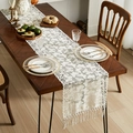 Elegante witte kant tafelloper met vlinderpatronen en details van handgeknoopte kwastjes - Vlinder Lange Kwast / 35*90