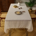 Mantel de lino a rayas beige con bordes decorativos de borlas para una mesa minimalista - 140*100 / Estilo de Raya 2