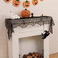 Mantovana per camino Halloween in pizzo nero con motivi a ragnatela e stelle delicate - Nero / 45*183cm