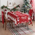 Mantel navideño rojo festivo con muñeco de nieve y árboles para decoración de fiesta - Muñeco de Nieve / 140x100