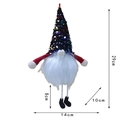 Dettaglio di un ciondolo a forma di gnomo natalizio con cappello di paillettes e barba - Cappello di Paillettes Multicolore