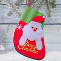 Roter Nikolausstrumpf mit Weihnachtsmann-Applikation und Stickerei auf Holzgrund - Weihnachtsmann