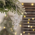 Irisierender Acryl Weihnachtsengel Anhänger mit Flügeln an einem festlichen Zweig - Transparenter Cupido-Harfenanhänger
