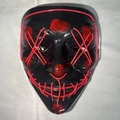 Halloween LED Horror V Maske mit rotem EL-Kaltlichtdraht und Kreuzaugen-Design - Rosa