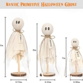 Tre statuette rustiche a forma di fantasma con targhette vintage e basi in legno - Bianco Sporco