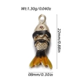 Ciondolo carpa koi dorata con smalto nero e ambra e occhio con gemma rossa, 22 mm - Stile Pesce Rosso Piccolo Sfumato Nero Giallo (YSN172-B3)
