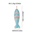 Blau-rosa Emaillierter Koi-Fisch Anhänger in Goldoptik mit 28mm Längenangaben - Blau-Rosa Gestreifter Fisch (YSN191-05)