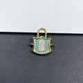 Pendente a scudo dorato con micro zirconi blu e bianchi per creazione di gioielli - Stile Scudo Dorato (PN003-1)