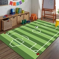 Detail eines Fußballfeld-Teppichs mit Kurzflor und realistischen Spielfeldlinien - 40*60cm / Gestreiftes Grünes Fußballfeld
