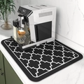 Alfombrilla para cafetera con diseño de trébol marroquí y base de goma absorbente - Cuadros Negros