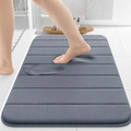 Tappeto da bagno assorbente grigio a righe in pile corallo con effetto memory foam - 40x60cm / grigio scuro