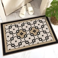 Dettaglio della trama del tappeto antiscivolo con motivo geometrico a trifoglio beige e kaki - 40*60cm / Stile di Lusso Francese 3