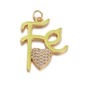 Ciondolo lettera Fe dorata con smalto verde chiaro e cuore di zircone per gioielli DIY - Verde Tenue (YSN004-6)