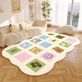 Detail of cute bear checkerboard rug with wavy edges and anti-slip surface texture - 40x60cm / Playful Bear
