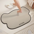 Tappetino da bagno assorbente in diatomite con forma a nuvola e testo BATHING - Minimalista Mr. Bradipo-3 / 40*60cm (Nuovo Farina Fossile)