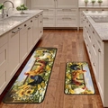 Détail de tapis de cuisine tournesol et coq sur parquet foncé avec des armoires blanches - Tapis Simple 40cmx60cm / Thème du Coq Pastoral (M-1)